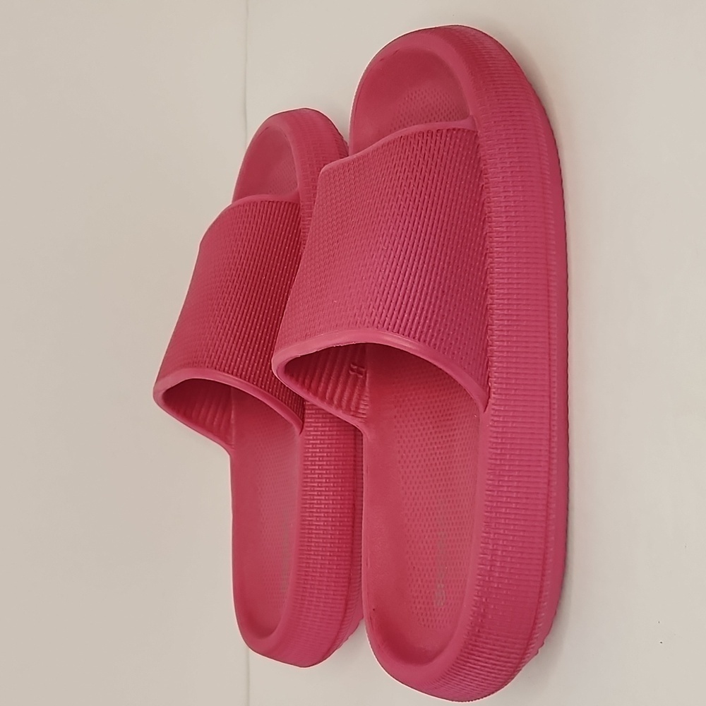 Bronx cloud slippers/slides new